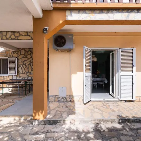Apartments Sonja Privlaka  Exterior photo